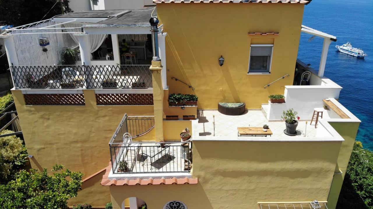 B&B Punta Vivara Capri Exteriör bild