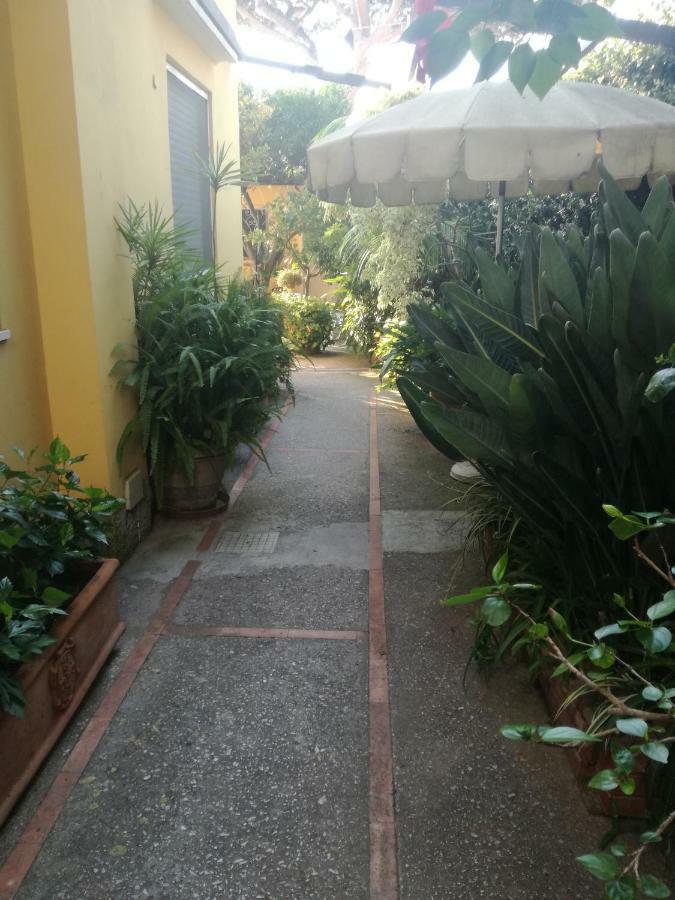 B&B Punta Vivara Capri Exteriör bild